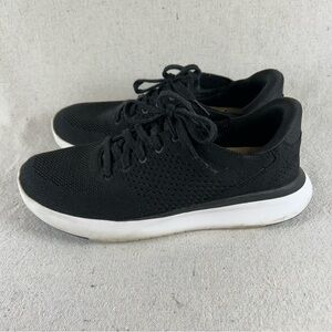 Kizik 'Lima' Athletic Shoe in Black - size 8